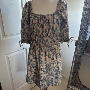 Tan and blue floral dress​